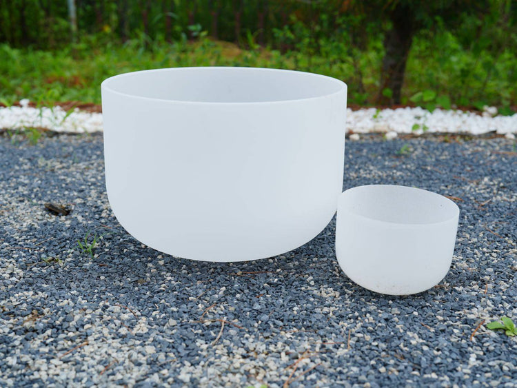 20-inch White Crystal Singing Bowl