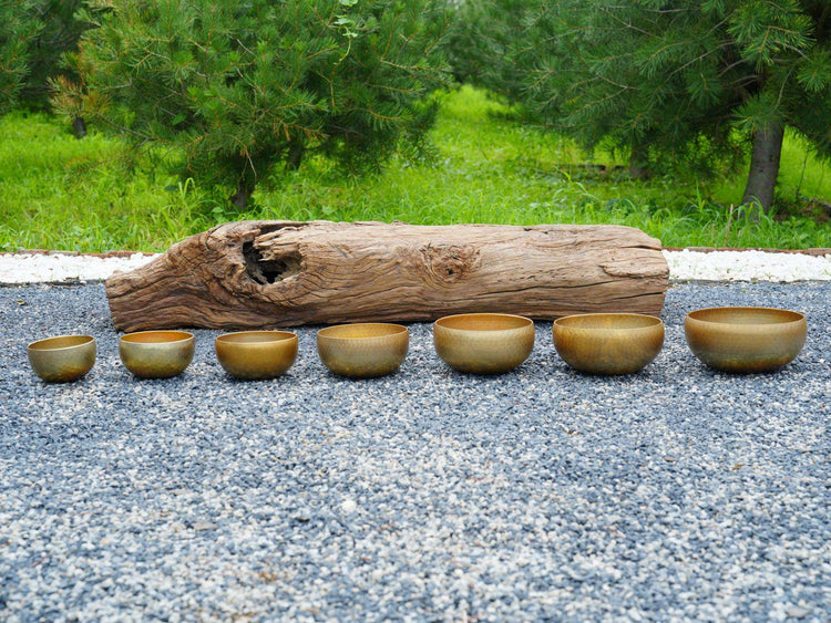 5.5 - 10 Inch Third Octave Singing Bowl 7 Pcs Set