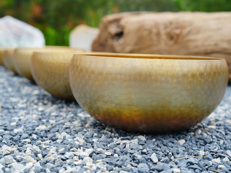 5.5 - 10 Inch Third Octave Singing Bowl 7 Pcs Set